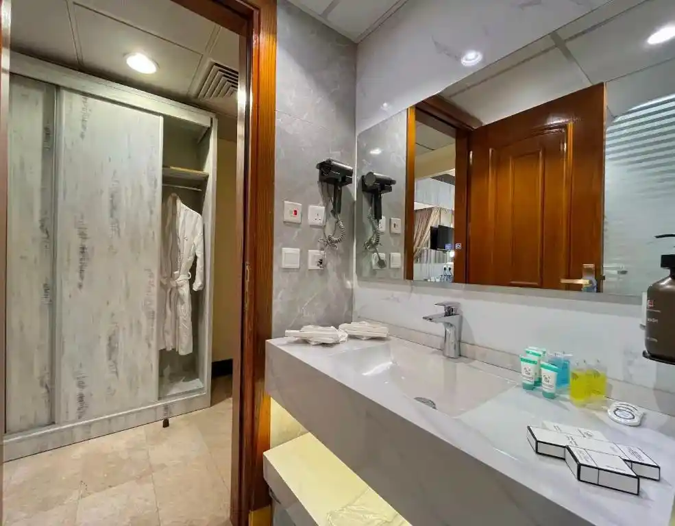 umrah packages, beautiful Kaaba view