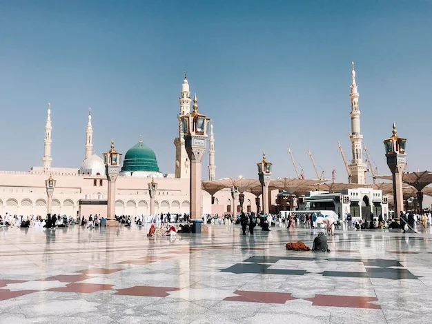 Finding the Best Umrah Travel Agency in the U.K.